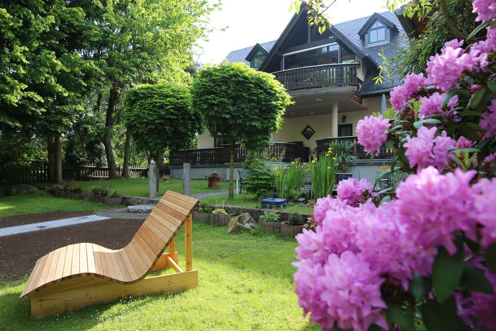 Landhotel Villa Moritz Garni Oberahr Exterior photo