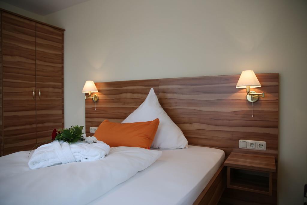 Landhotel Villa Moritz Garni Oberahr Exterior photo