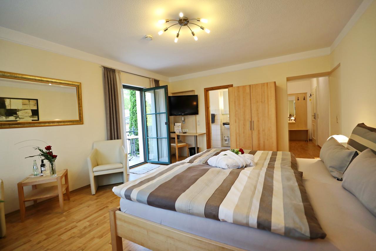 Landhotel Villa Moritz Garni Oberahr Exterior photo